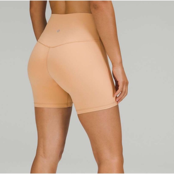 Lululemon Align High-Rise Short 6" Size 4 - Picture 3 of 6